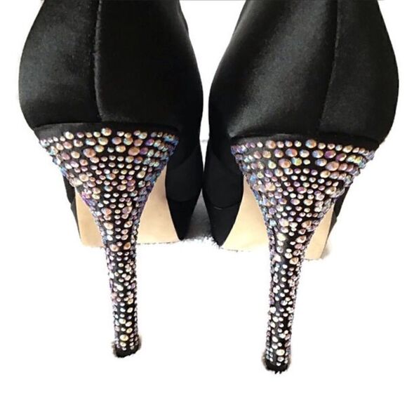Steve Madden Partyy-R Platform Rhinestone Pumps - Picture 8 of 8